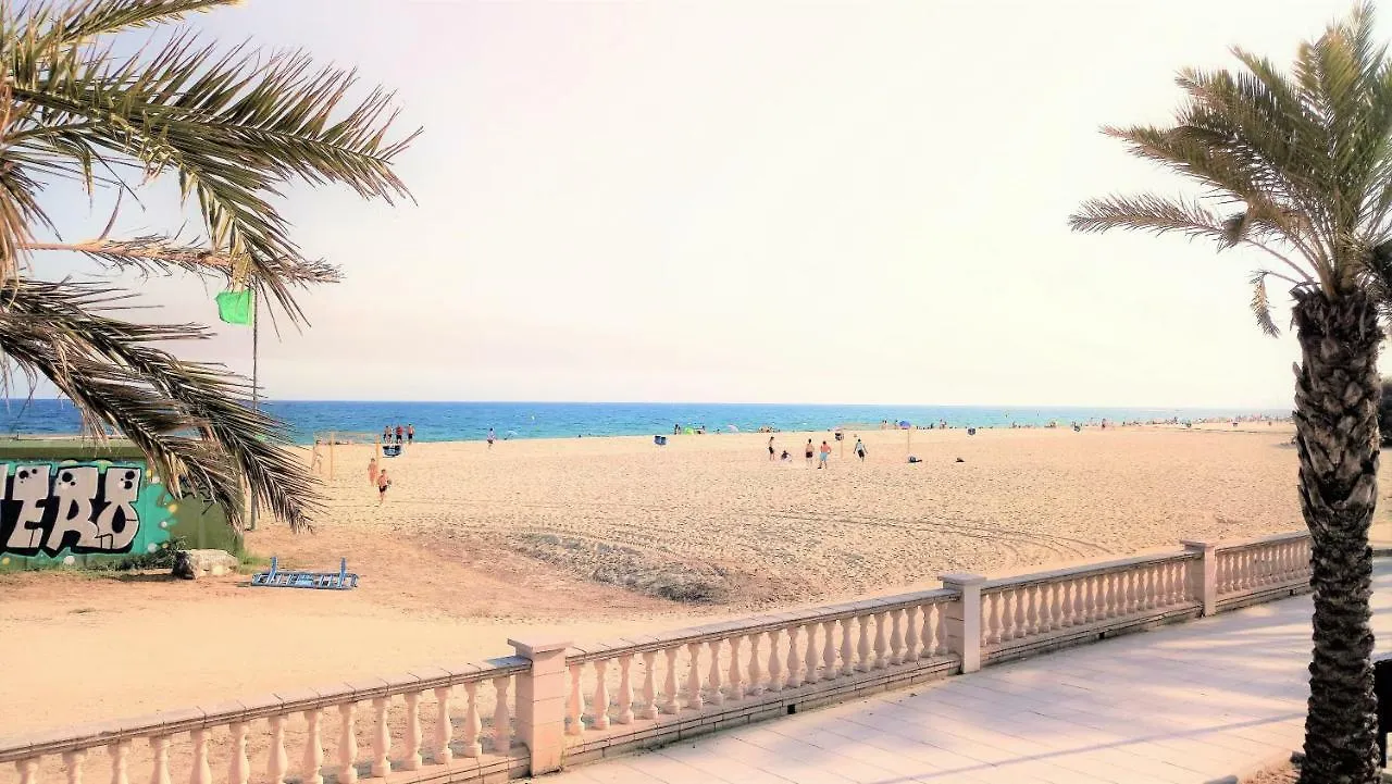 Marilu Seaview & Beach - Apartment El El Masnou España